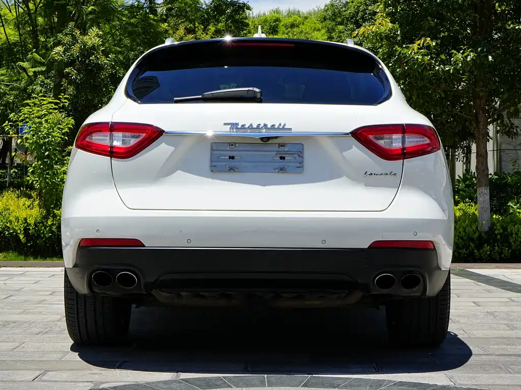 Maserati Levante 2016 — фото 6