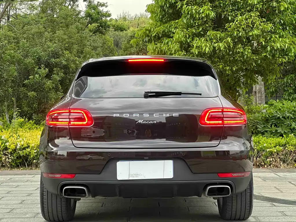 Porsche Macan 2017 — фото 6