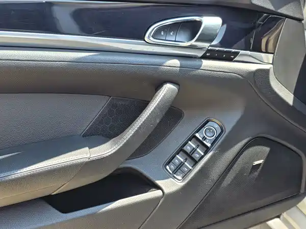 Porsche Panamera 2016