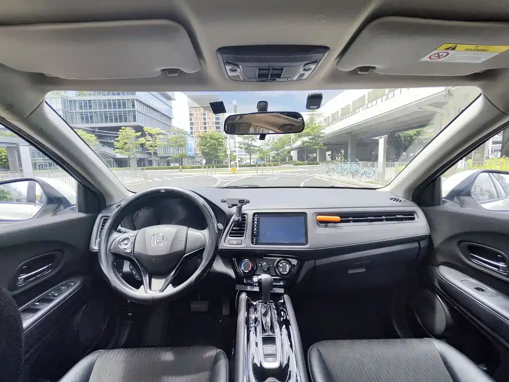 Honda Vezel 2020 — фото 11