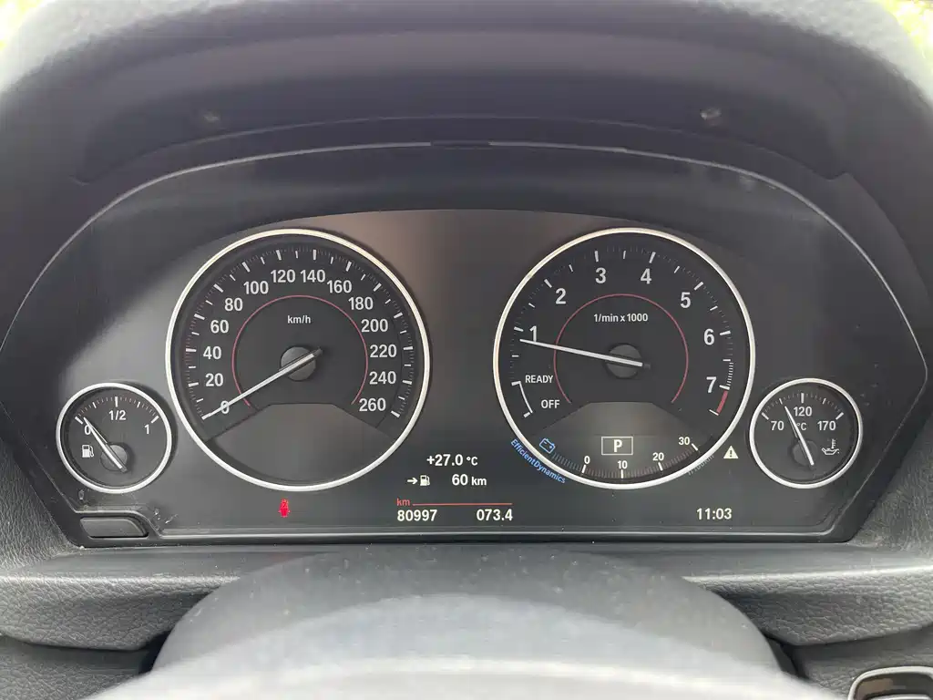 BMW 3 Series 2017 — фото 12