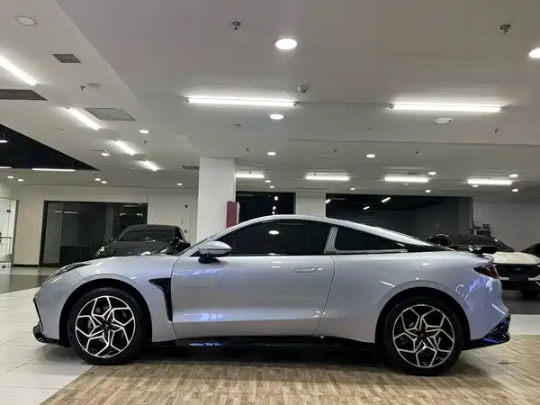 Neta GT 2023