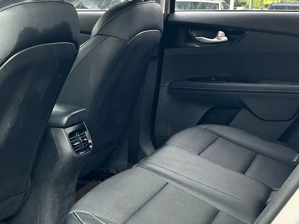 Kia K3 2022