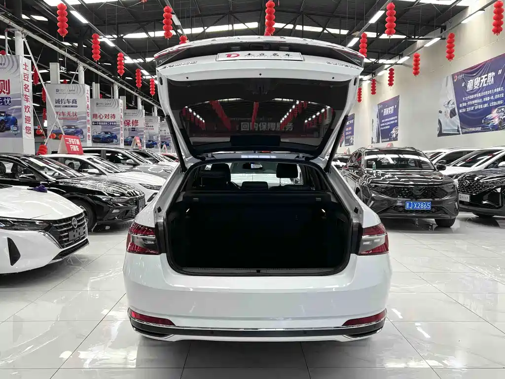 Skoda Speedy 2023 — фото 17