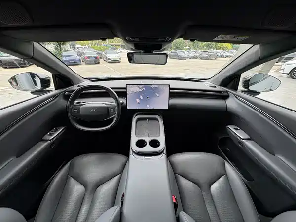 XPeng G7 2025