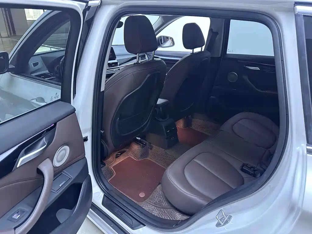 BMW X1 2022 — фото 10