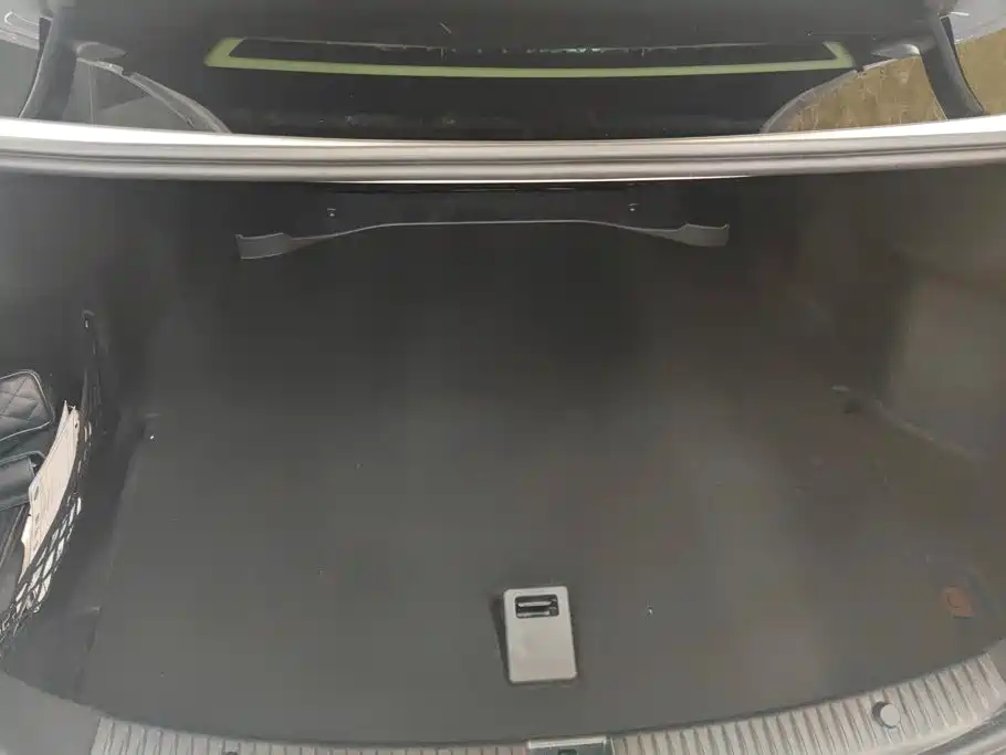 Mercedes-Benz C-Class 2018