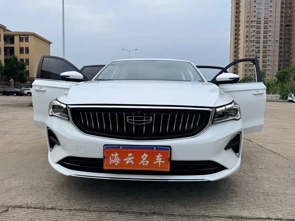 Geely Emgrand 2022 — фото 22