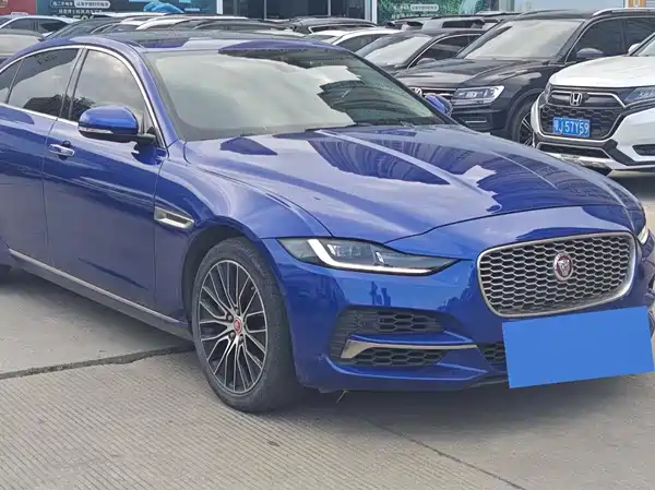 Jaguar XEL 2020
