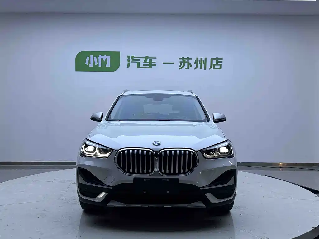 BMW X1 2022 — фото 3