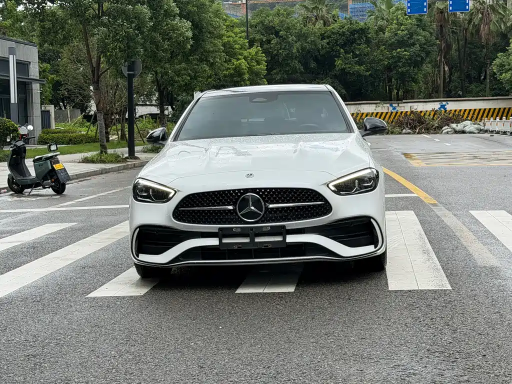 Mercedes-Benz C-Class 2023 — фото 2