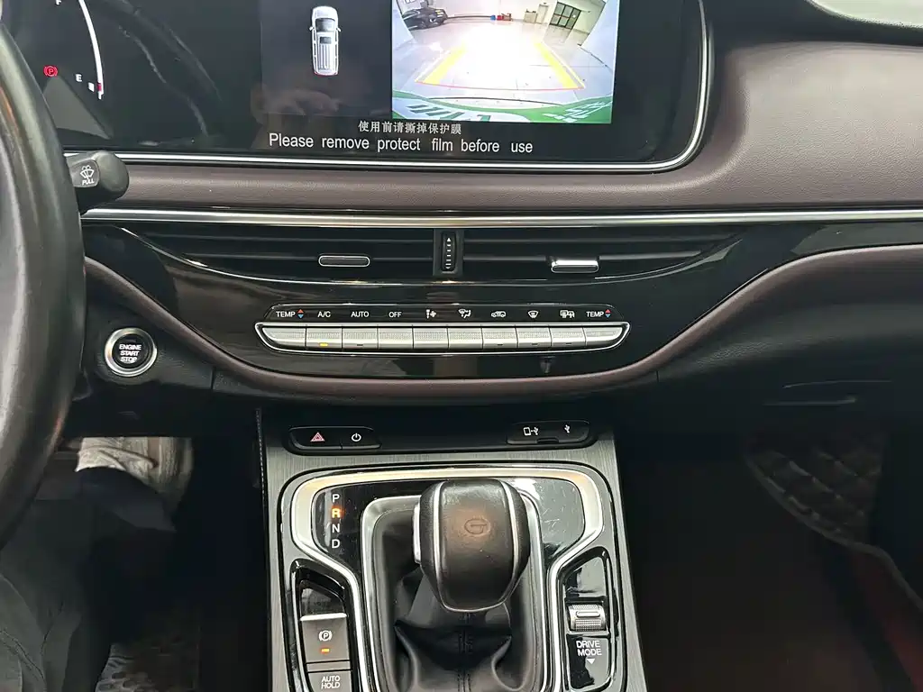 GAC Trumpchi M6 2022 — фото 14