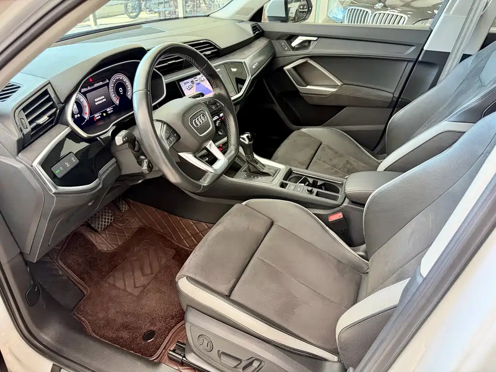 Audi Q3 2022