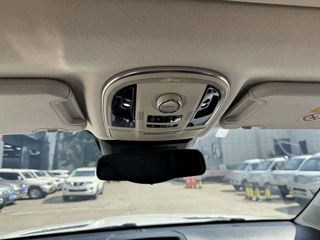Haval H9 2018 — фото 10