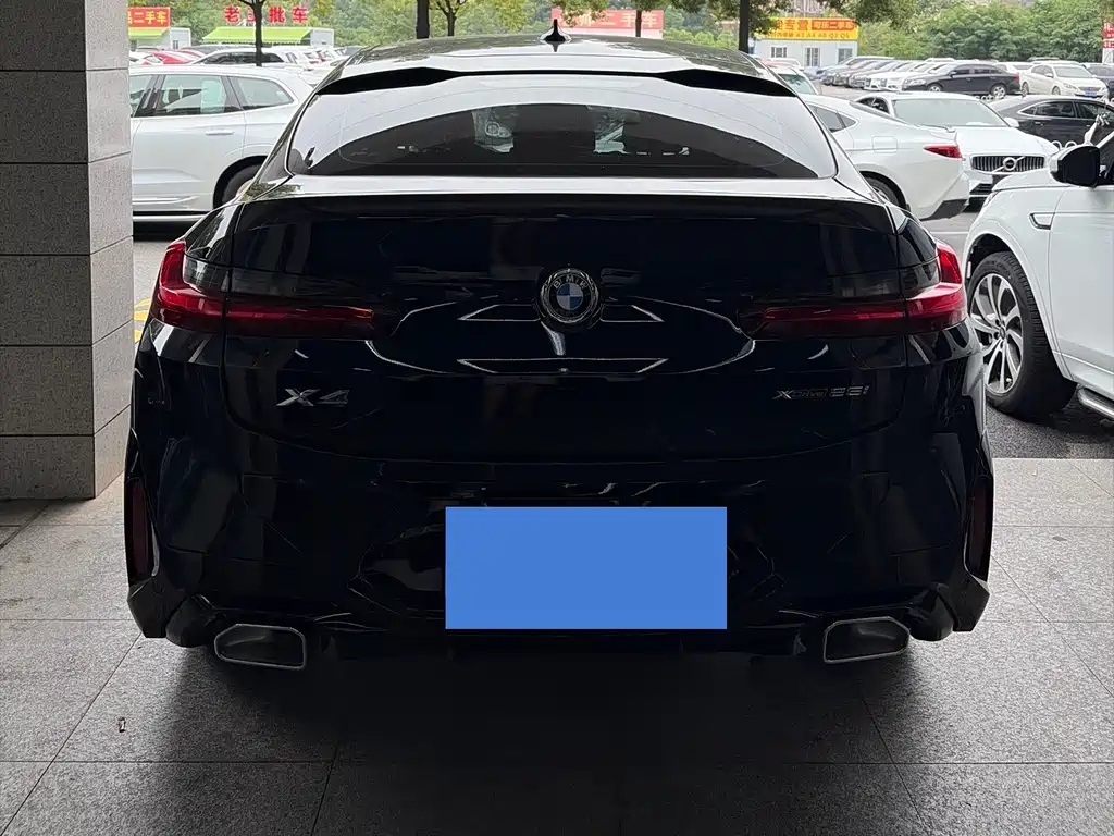 BMW X4 2023