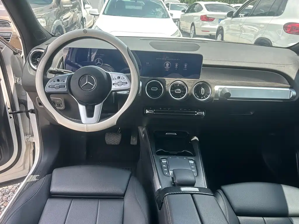 Mercedes-Benz GLB 2020 — фото 12
