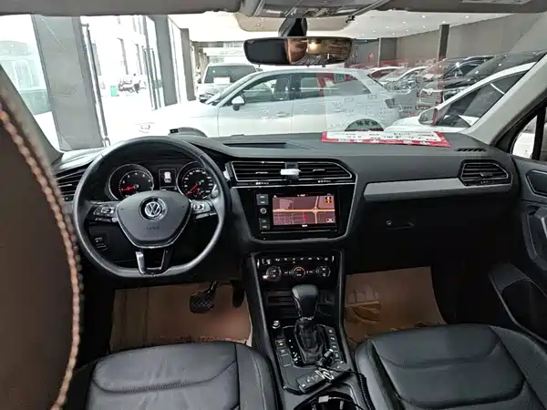 Volkswagen Tiguan L 2019