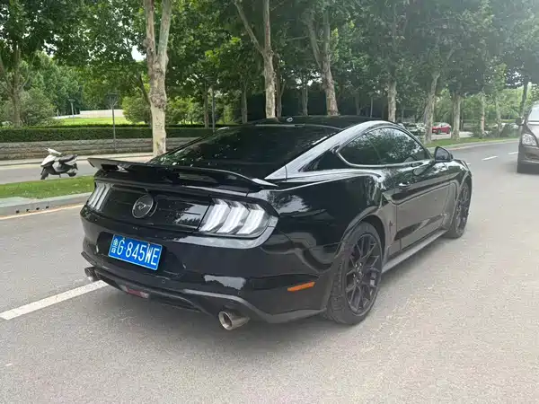 Ford Mustang 2020