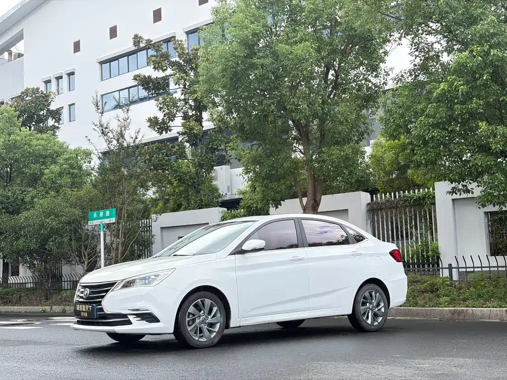 Changan Eado DT 2019