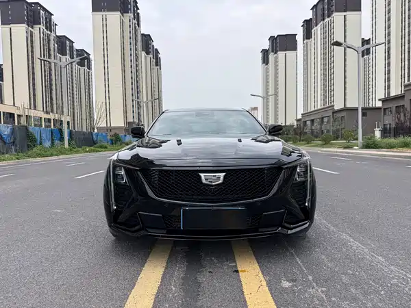 Cadillac CT5 2025