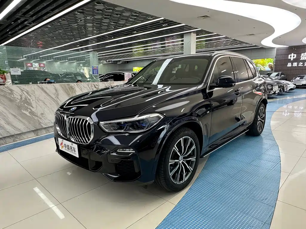 BMW X5 2020 — фото 1