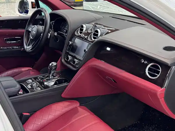 Bentley Bentayga 2017
