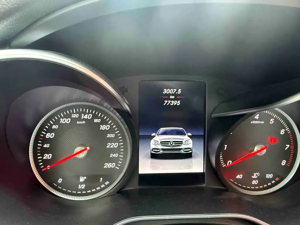 Mercedes-Benz C-Class 2015 — фото 20