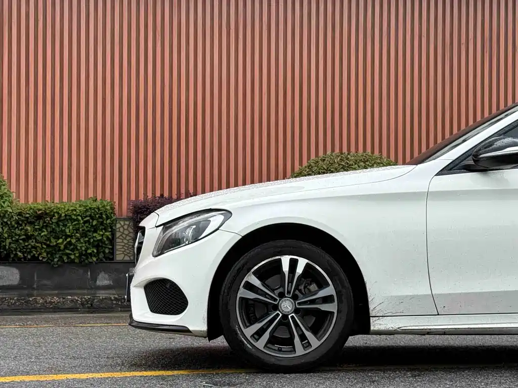 Mercedes-Benz C-Class 2015