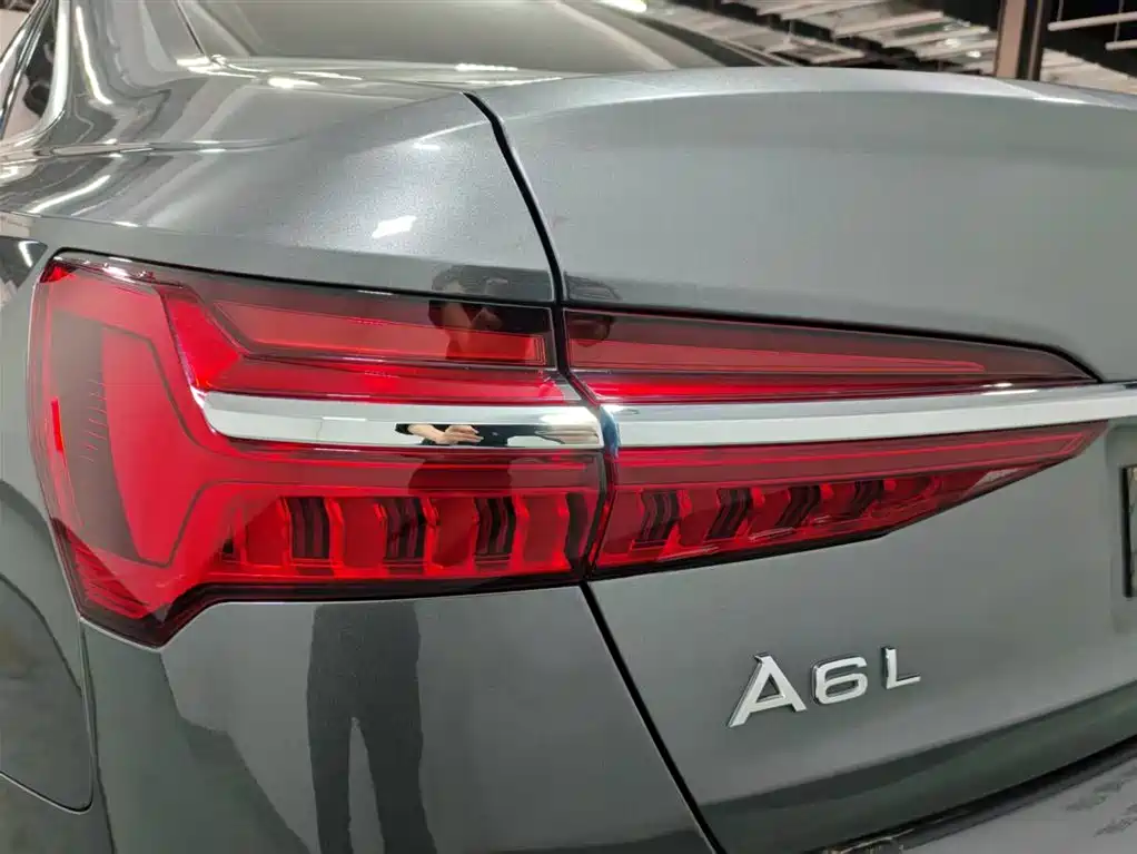 Audi A6L 2021 — фото 14