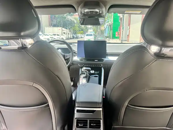 Geely Xingrui 2024