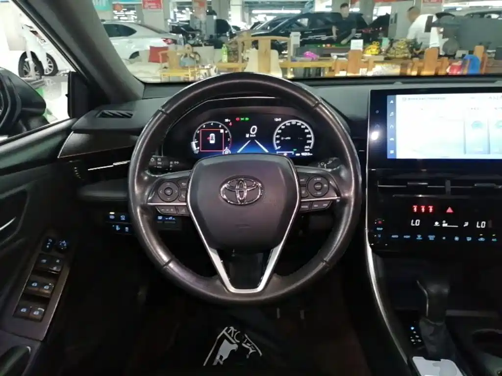 Toyota Avalon 2022 — фото 11