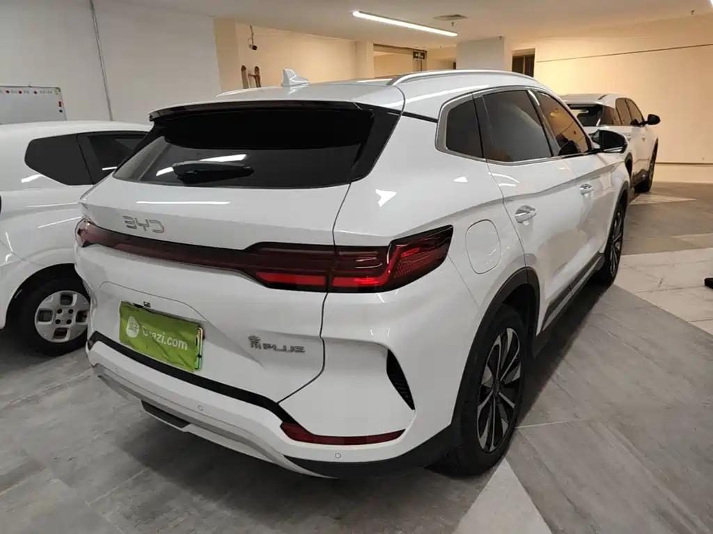 BYD Song PLUS New Energy 2024 — фото 7