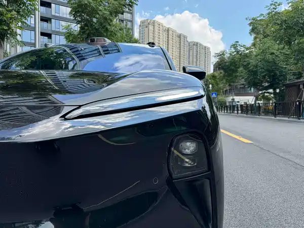 NIO ET5T 2024