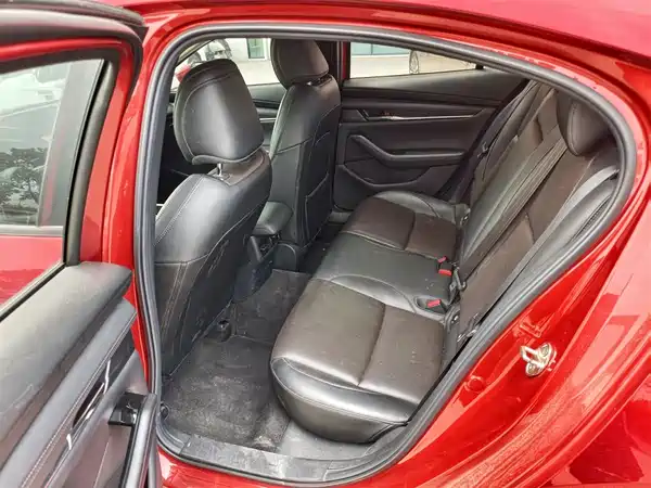 Mazda 3 Axela 2020