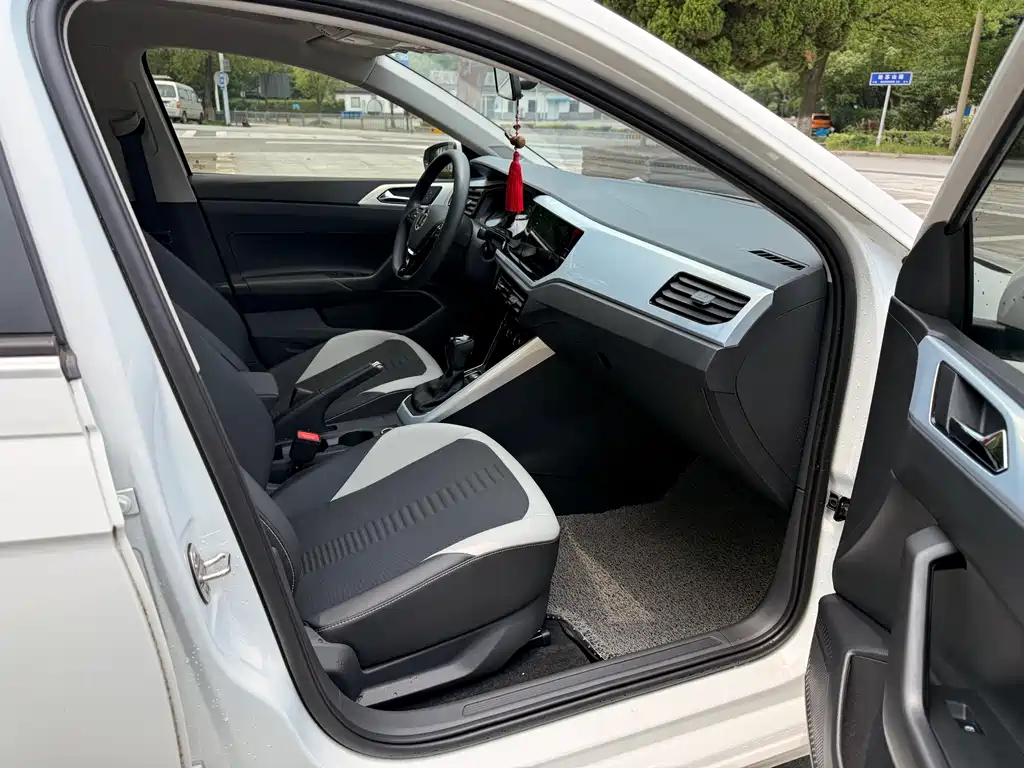 Volkswagen Polo 2022
