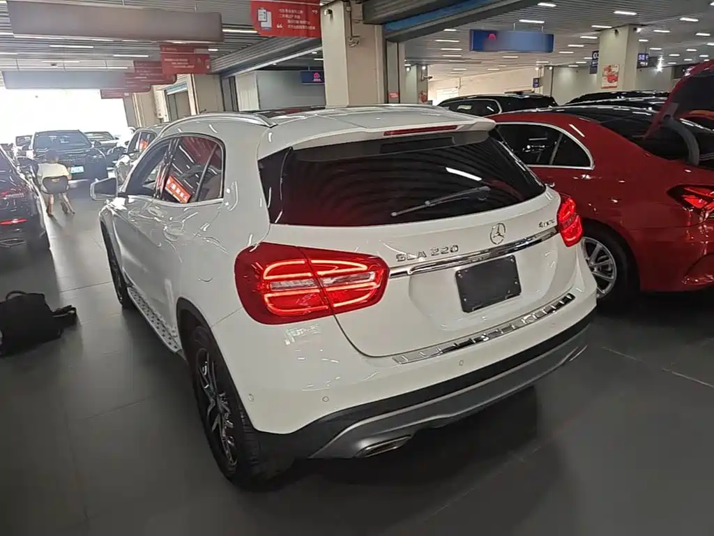 Mercedes-Benz GLA 2016 — фото 5