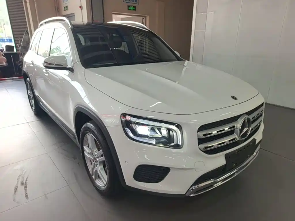 Mercedes-Benz GLB 2021
