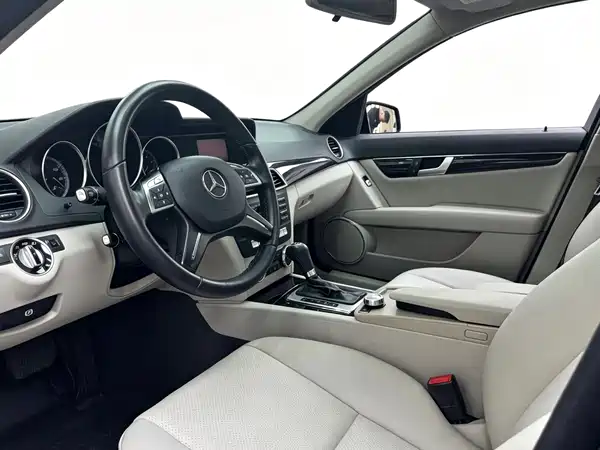 Mercedes-Benz C-Class 2013