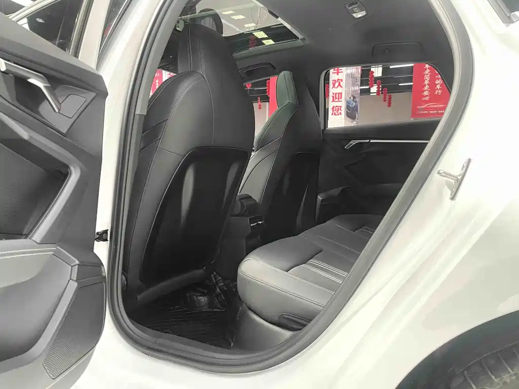 Audi A3 2022 — фото 10