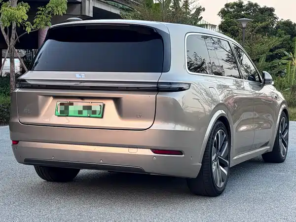 Li Auto L9 2022