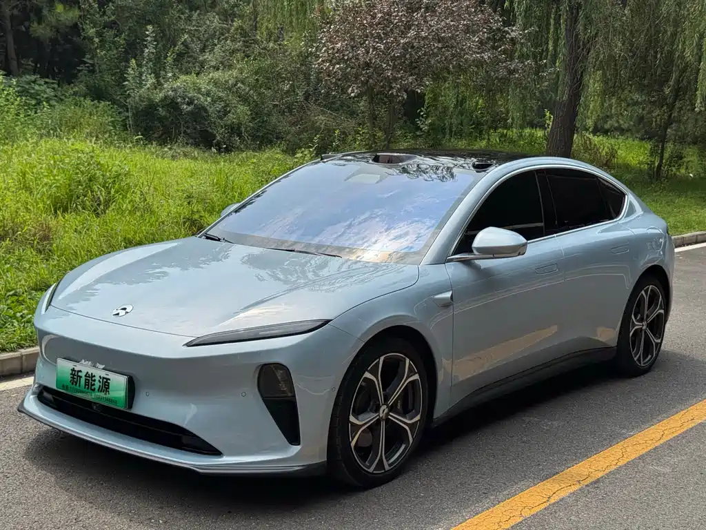 NIO ET5 2023