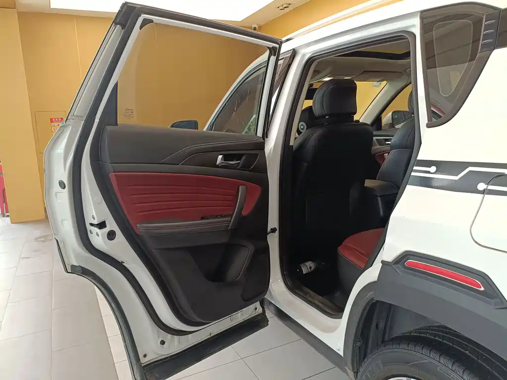 Changan CS35PLUS 2020 — фото 20