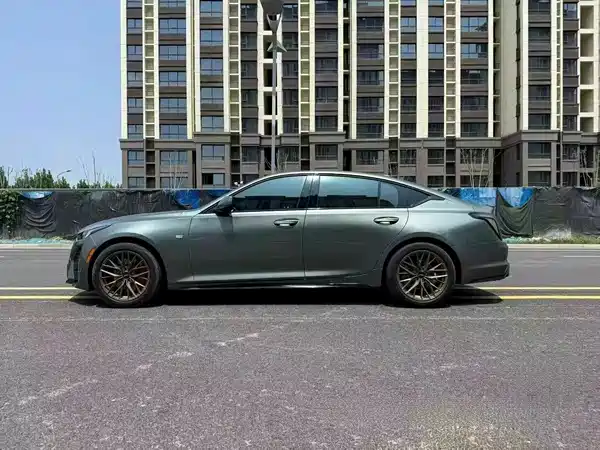 Cadillac CT5 2024