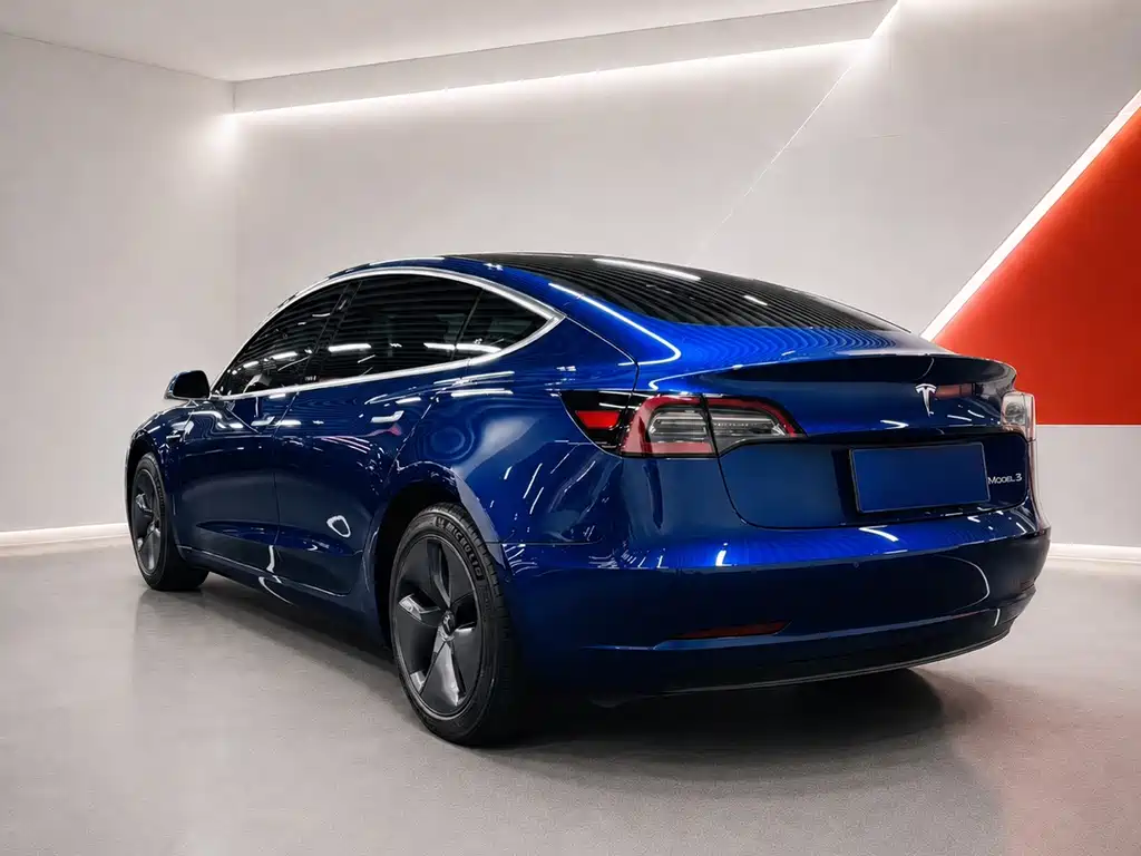 Tesla Model 3 2020 — фото 9