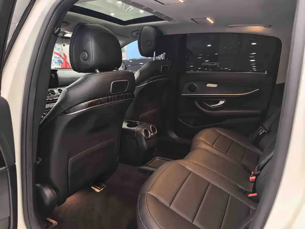 Mercedes-Benz E-Class 2018