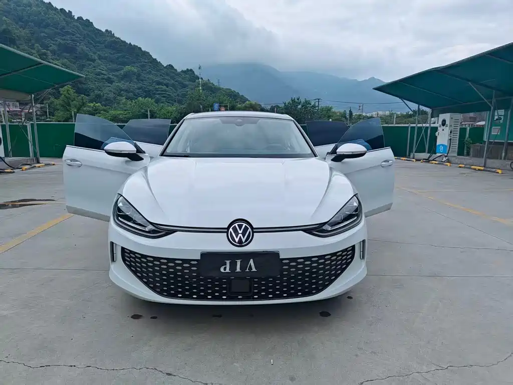 Volkswagen Lamando 2024
