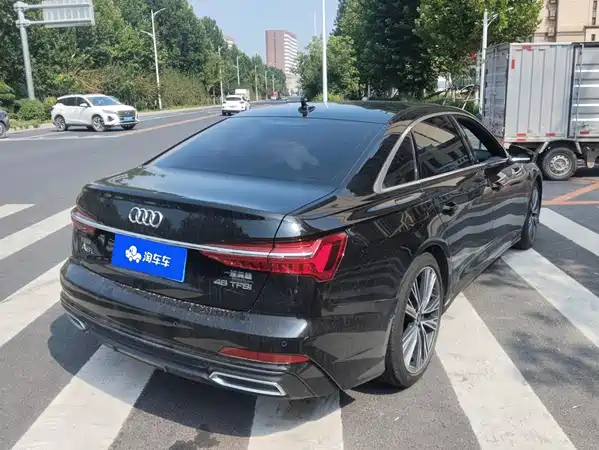 Audi A6L 2022