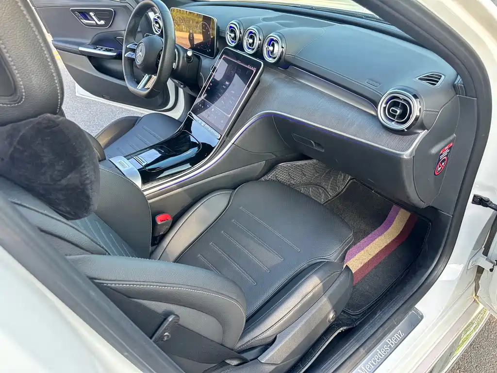 Mercedes-Benz C-Class 2023 — фото 26