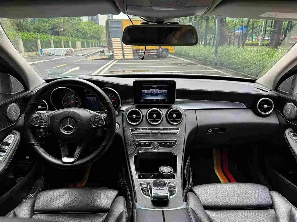 Mercedes-Benz C-Class 2015