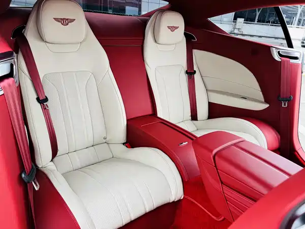 Bentley Continental 2024